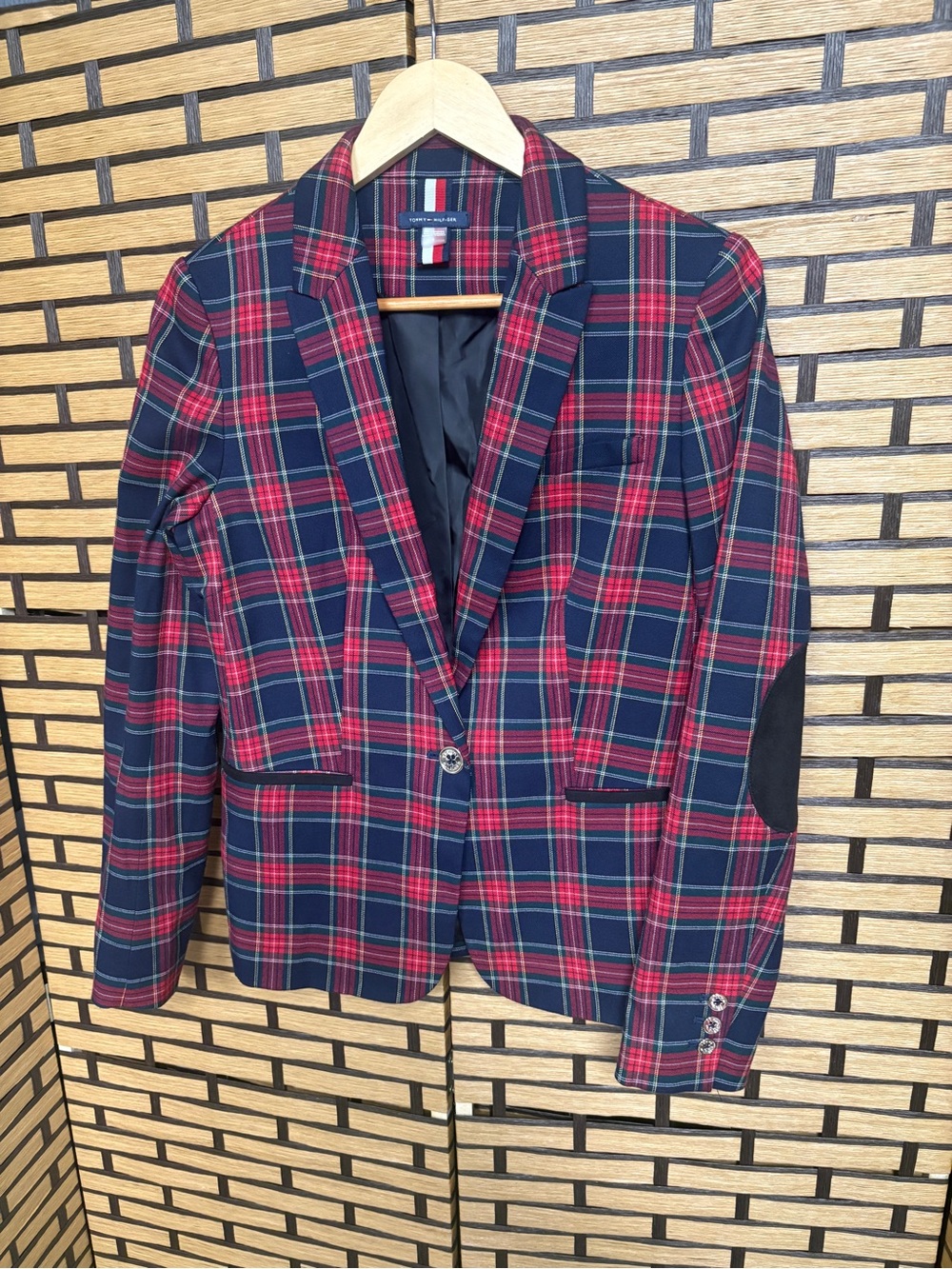 Tommy Hilfiger navy and red plaid blazer with sole patches size 8